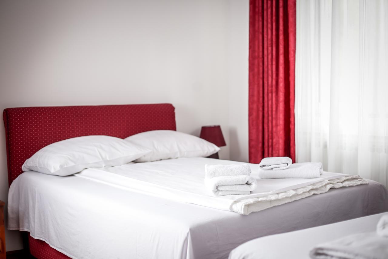 Hotel Bob SJJ Eksteriør bilde
