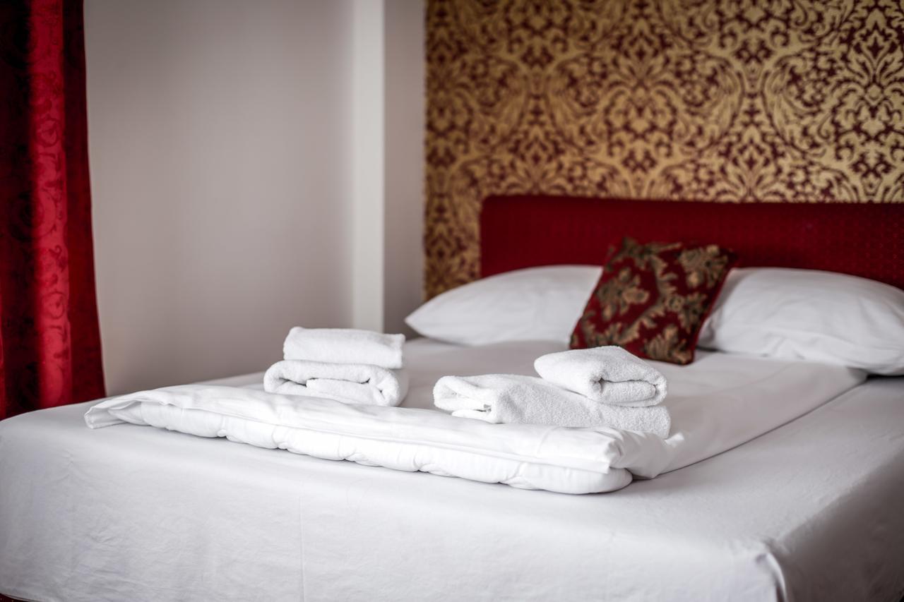 Hotel Bob SJJ Eksteriør bilde