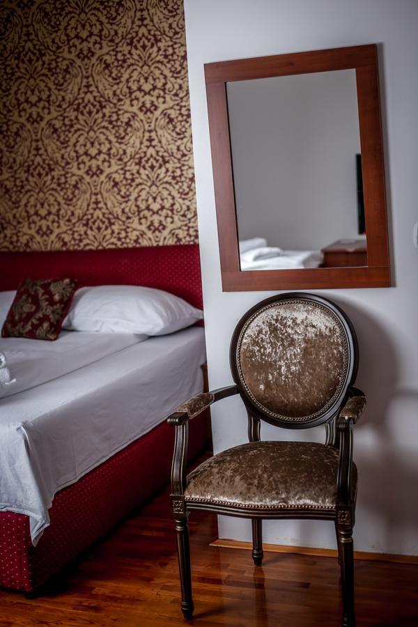 Hotel Bob SJJ Eksteriør bilde
